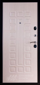 Входная дверь с чёрной и белой панелью №83 с отделкой МДФ ПВХ - фото №2